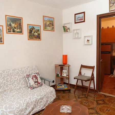 Sotto La Rocca - A 5 Minuti Dal Mare דירה צ'פאלו