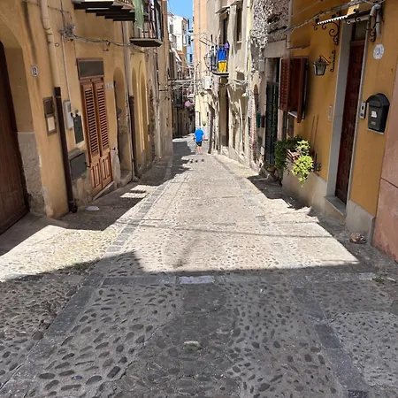 Sotto La Rocca - A 5 Minuti Dal Mare צ'פאלו