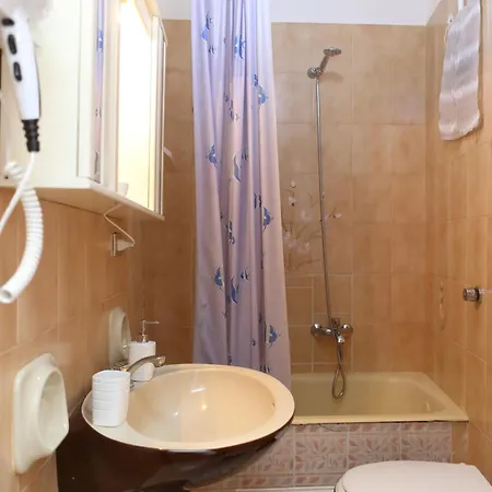 Sotto La Rocca - A 5 Minuti Dal Mare * Cefalù