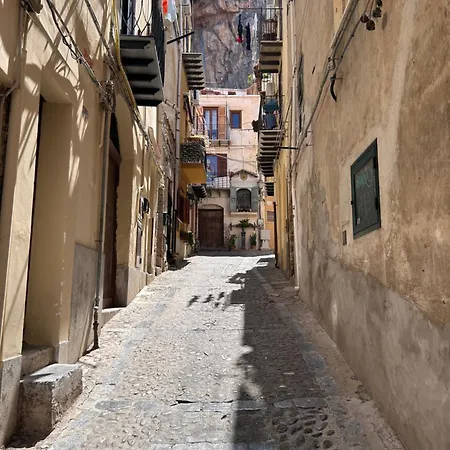 Sotto La Rocca - A 5 Minuti Dal Mare Lägenhet