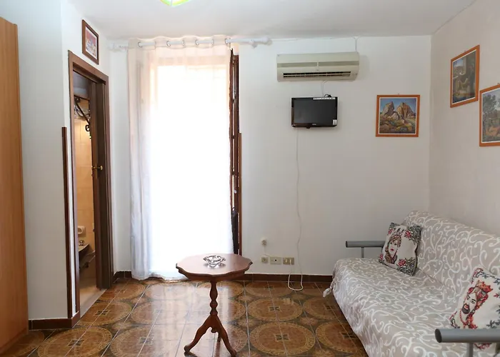 Apartment Sotto La Rocca - A 5 Minuti Dal Mare Cefalu