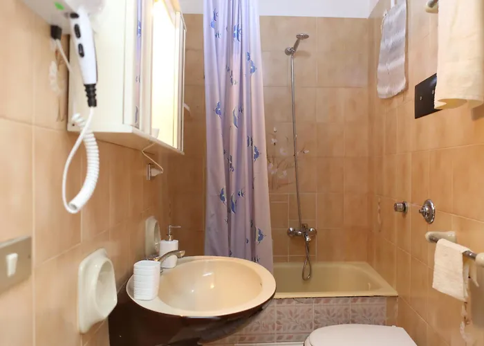 Sotto La Rocca - A 5 Minuti Dal Mare * Cefalu