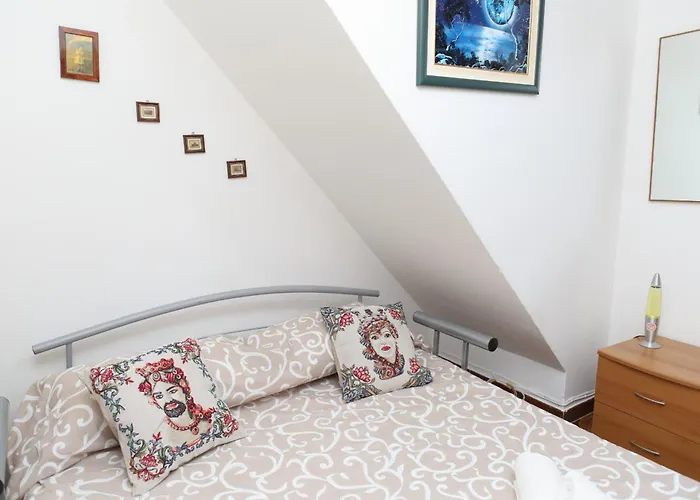 Apartment Sotto La Rocca - A 5 Minuti Dal Mare